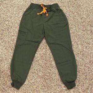 Women's Moss Zamora High Waisted Scrub Petite Joggers
